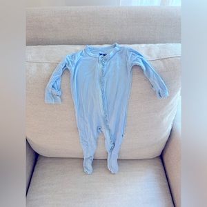 Kickee Pants. Blue ruffle zippered footie. 3-6m.